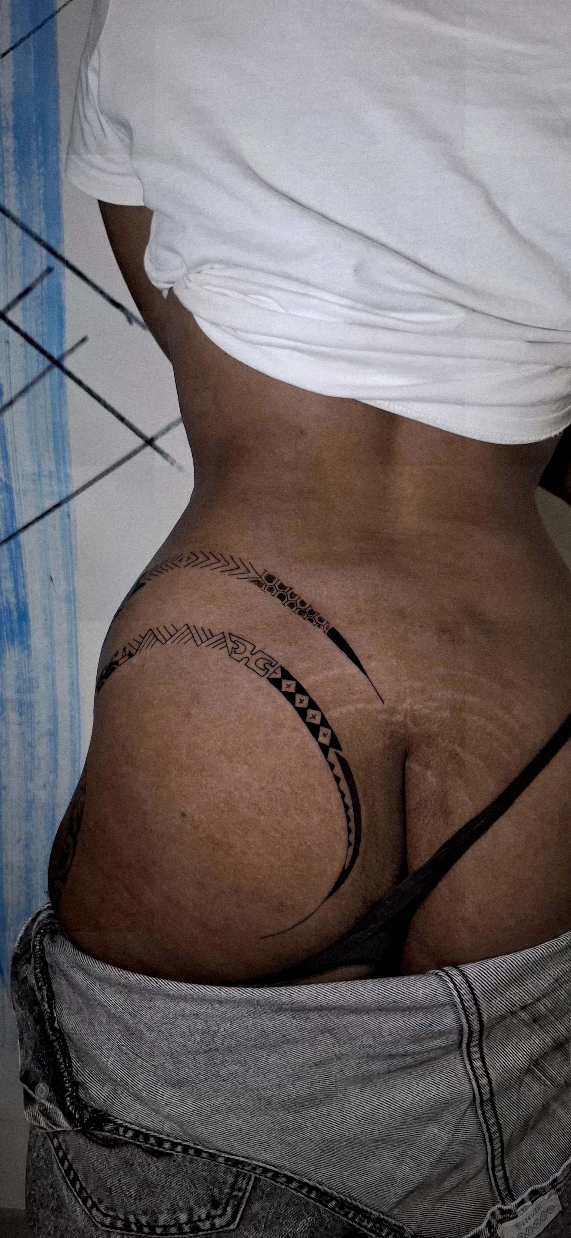 Tatouage réalisé par Mata vaha à Saint-Denis (La Réunion)